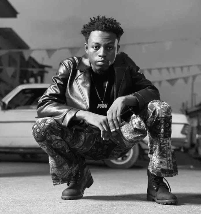 Kwaku Flick - Happy Day Mp3 Download