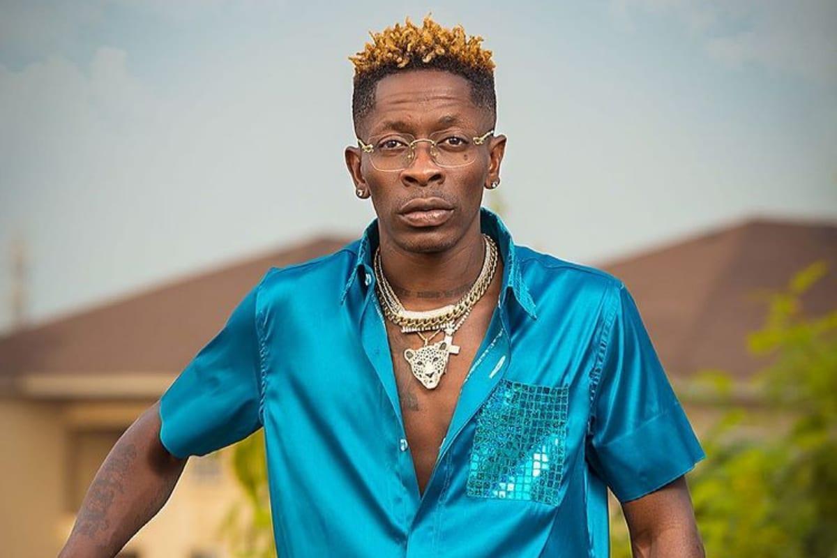 Shatta Wale's lawyer tells the court: prosecute him now or discharge him.