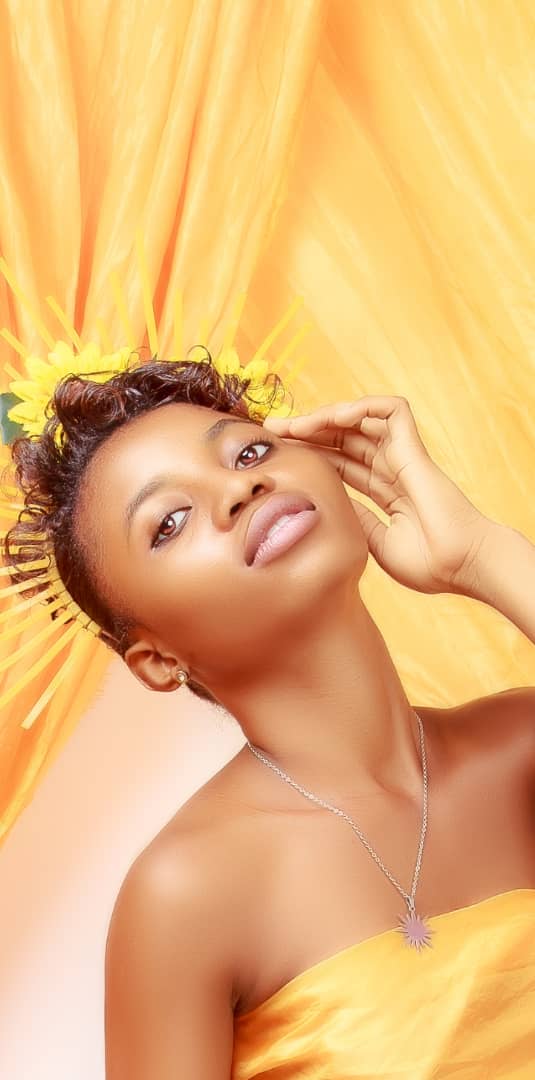 Model, Pretty Sarah Stuns In New Photos._ghnation.net