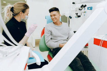 Dentist in the USA: Achieving the Ideal Smile