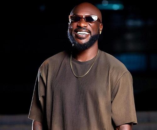 Kwabena Kwabena – Fingers Mp3 Download_GhNation.Net